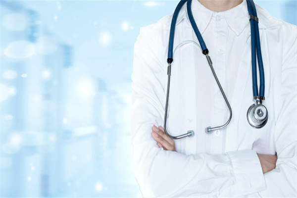 2024年美國試管嬰兒醫(yī)院深度盤點(diǎn)：這5家生殖中心為何成為中國高齡家庭首選？